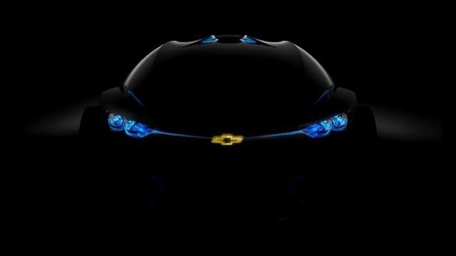 Baptisé FNR (Find New Roads), le concept Chevrolet présente un design intégralement tourné vers l’aérodynamisme
