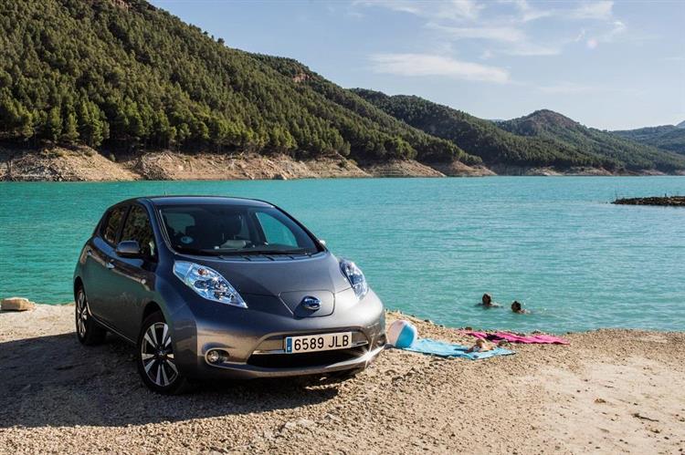 De la Norvège à l’Italie, en passant par l’Espagne et la France, la Nissan LEAF 30 kWh a pu compter sur les bornes de recharge rapide déployées par le constructeur