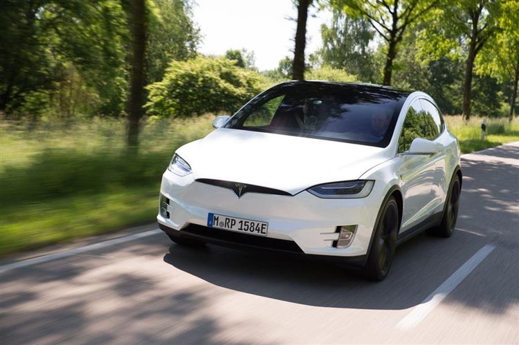Disponible à partir de 96 900 euros en France, le SUV électrique Tesla Model X pourrait bientôt ne plus bénéficier d’une quelconque aide à l’achat 