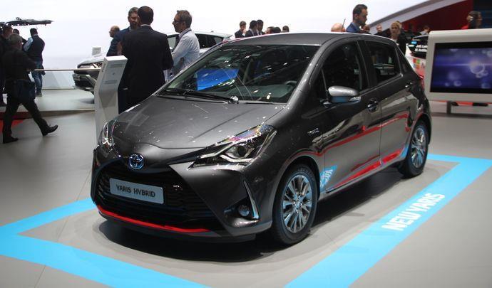 A Genève, la Toyota Yaris reçoit un second restylage et fait la part belle à la double motorisation essence-électrique