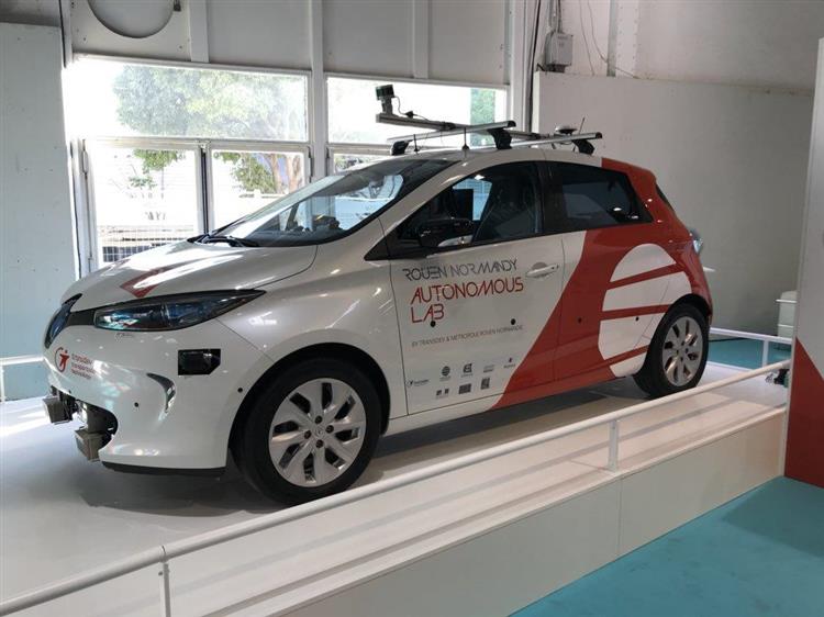 La métropole de Rouen accueillera l’an prochain 3 Renault ZOE électriques et autonomes qui assureront les parcours du « dernier kilomètre » sur le Technopole de Saint-Etienne-du-Rouvray