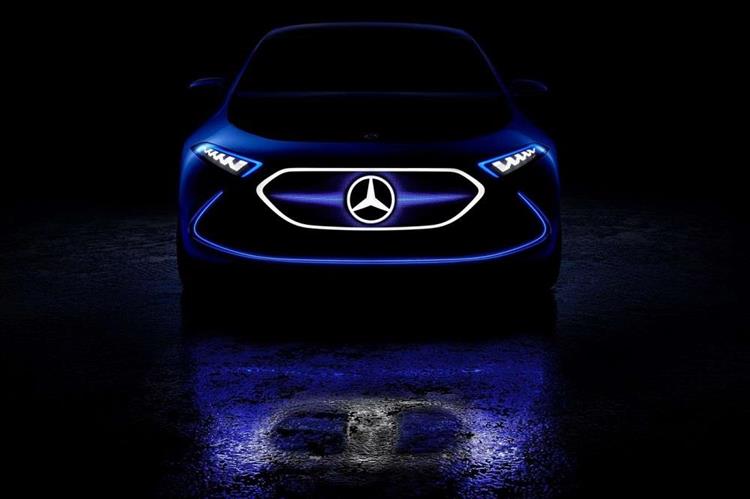 A quelques jours de l’ouverture du salon de Francfort, Mercedes dévoile une première image de ce que pourrait être la future Classe A à motorisation électrique