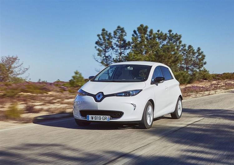 Avec 5 116 immatriculations en juillet et août, Renault double ses ventes de véhicules électriques sur un an en Europe