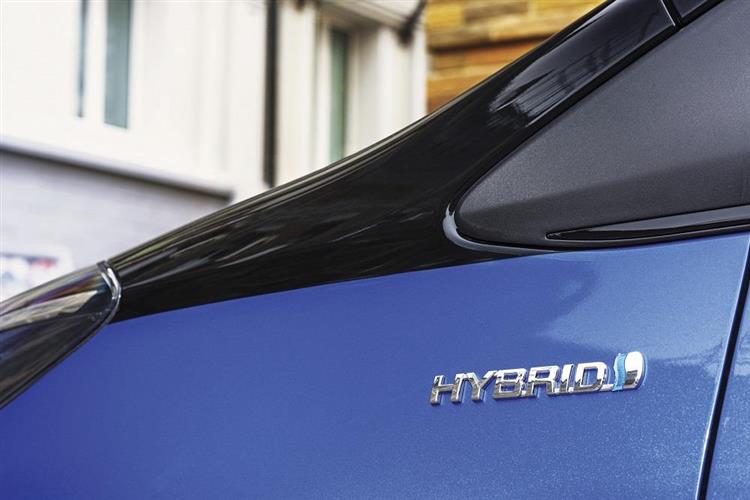 Malgré la suppression du bonus, les ventes de véhicules hybrides progressent à un rythme soutenu