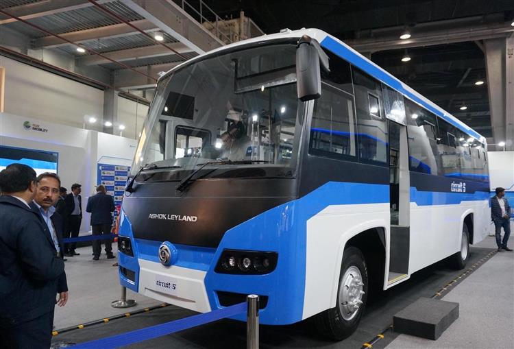 Dans le cadre du salon Auto Expo 2018 de New Dehli, le polonais Solaris a annoncé le lancement d'un bus  zéro émission  qui sera fabriqué en Inde