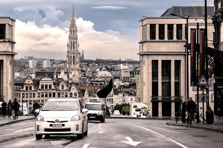 Après Paris, Rome ou encore Milan, le gouvernement de Bruxelles vient d’adopter un accord de principe concernant l’interdiction des véhicules diesel d’ici 2030