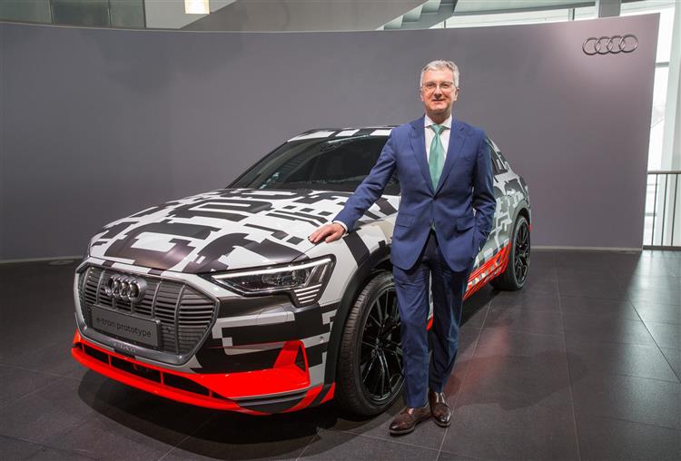 Accusée d’être la tête pensante du groupe Volkswagen dans le scandale des moteurs diesel truqués, Audi a vu son patron Rupert Stadler être placé en détention provisoire