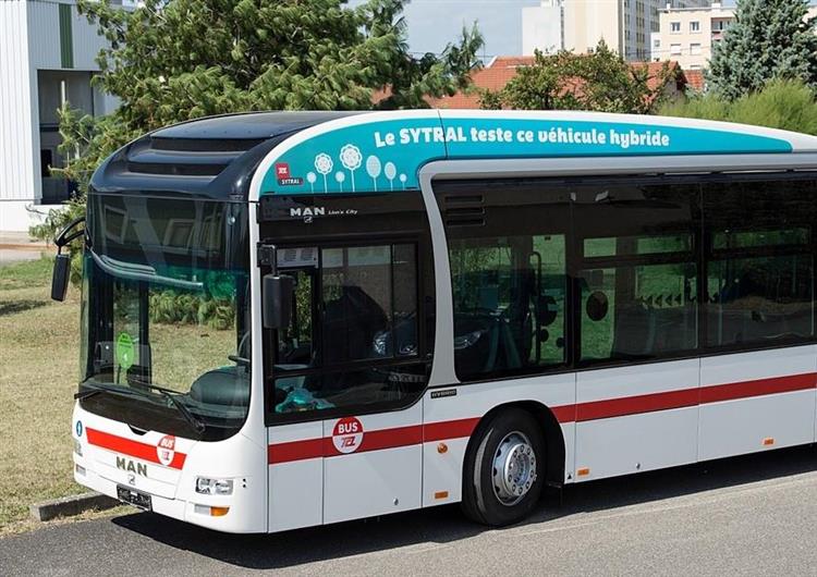 A compter de 2020, le Sytral remplacera progressivement sa flotte de bus diesel par des modèles électriques ou à hydrogène