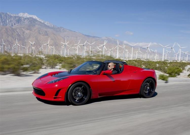 Tesla Roadster 2.5 : le nouveau Package 3.0 lui offrira jusqu’à 640 km d’autonomie 