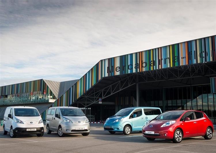 Nissan LEAF et Nissan e-NV200 : le constructeur a déjà vendu plus de 160 000 véhicules électriques dans le monde