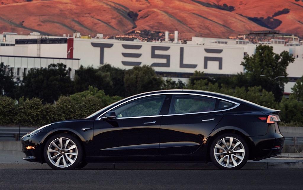 Tesla Model 3 mise à jour