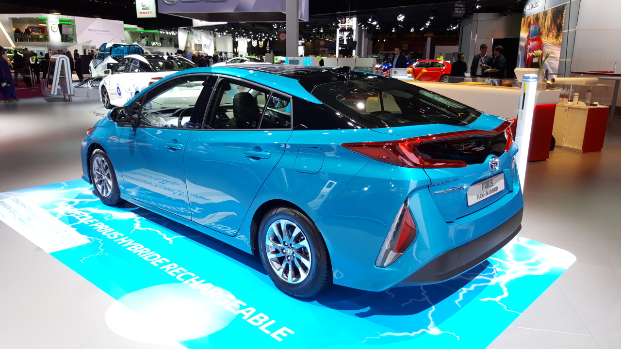 Toyota voiture électrique