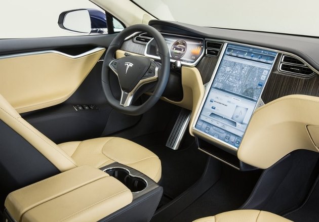 Tesla Model S : intérieur