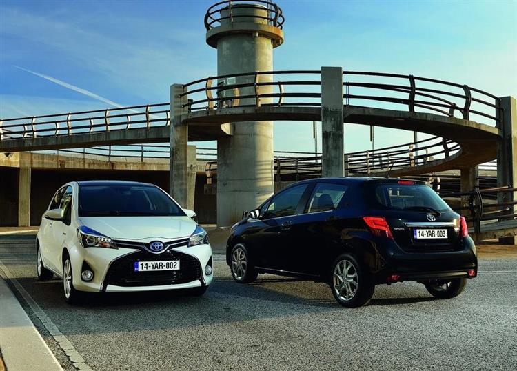 Sur 5 ans, la Toyota Yaris Hybrid permet d'économiser plus de 800 euros par rapport à son équivalent thermique diesel