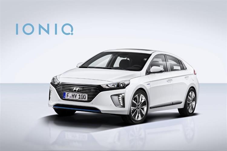 Première voiture à proposer 3 niveaux d’électrification, la Hyundai IONIQ sera disponible en Allemagne dès l’automne 2016