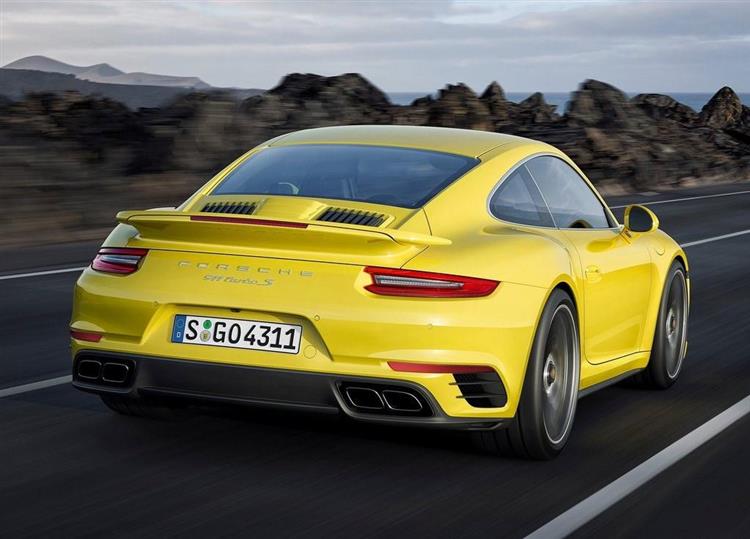 Le chef de l'ingénierie de la 911 l'a confirmé à Detroit : Porsche proposera bien une version hybride rechargeable
