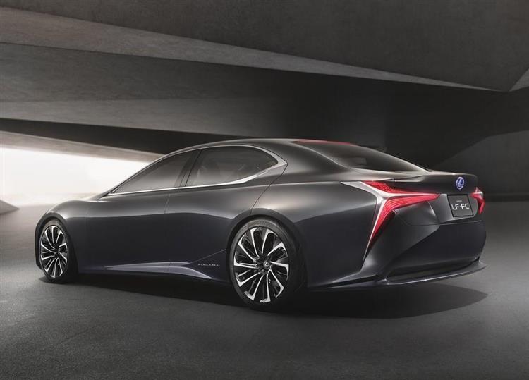 En première européenne, Lexus dévoile son concept LF-LC qui n’est autre que la préfiguration de la 5e génération du vaisseau amiral LS
