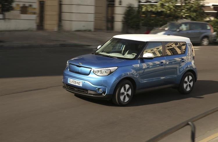 Voiture électrique la plus vendue outre-Rhin en 2015, la Kia Soul EV pourra profiter dès le 1er mai d’une aide à l’achat de 4 000 euros