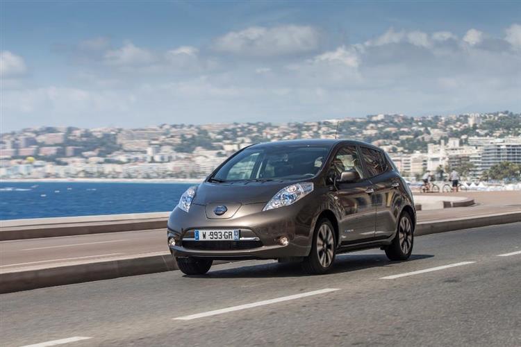Nouvelle batterie de 30 kWh et nouvelle autonomie de 200 km : les ventes de la Nissan LEAF ont bondi de 200 % en mai dernier