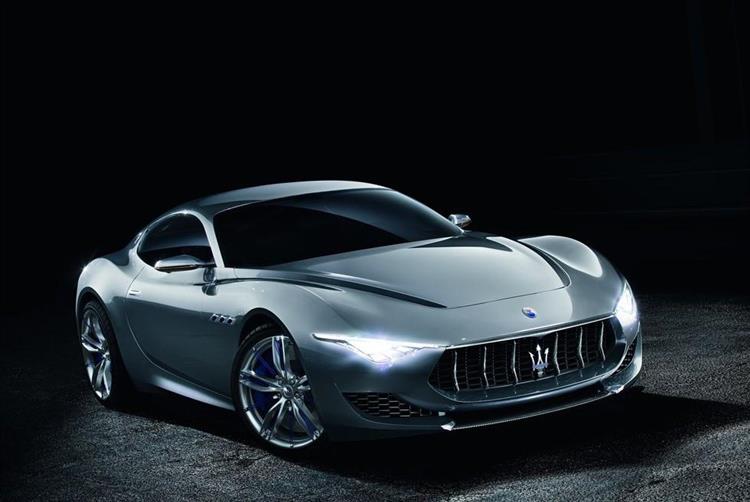 La première voiture électrique de Maserati pourrait reposer sur la version de série du concept Alfieri présenté en 2014