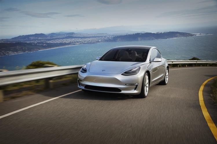 Mise en production au second trimestre 2017, la Tesla Model 3 embarquera des batteries « Made in America »
