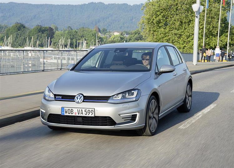 Leader en France sur le marché des hybrides rechargeables, la Volkswagen Golf GTE s’est écoulée à 1 060 unités l’an dernier