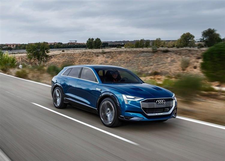 Audi lance l’offensive sur le terrain de la voiture électrique avec le lancement d’un SUV, d’une sportive et d’une compacte