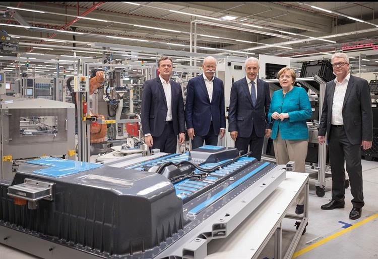 Le groupe Daimler investit 500 millions d’euros sur son site allemand de production de batteries pour véhicules électriques et hybrides rechargeables