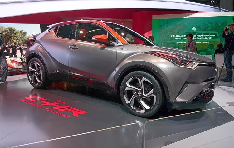 Au salon de Francfort, Toyota s’est contenté de dévoiler les évolutions esthétiques de son concept C-HR Hy-Power dont les caractéristiques seront connues début 2018