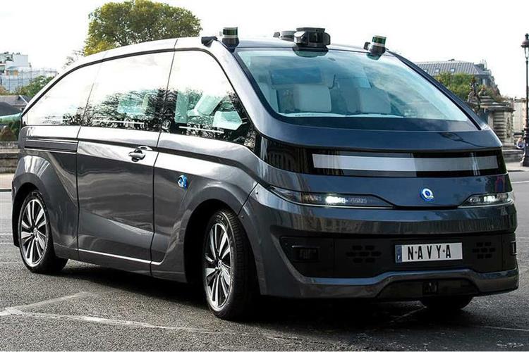 Connue pour ses navettes autonomes, la société lyonnaise Navya se lance dans le développement d’un robot taxi autonome et électrique qui sera testé sur routes ouvertes dès 2018