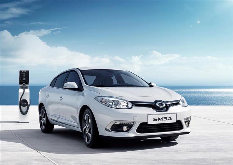 Avec sa nouvelle batterie de 36 kWh, le clone de la Renault Fluence Z.E. offre une autonomie réelle de 213 km tout en conservant le poids de la première version