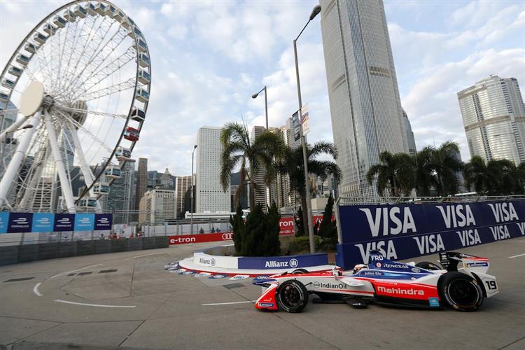 A l’issue de la première course qui s’est déroulée ce week-end à Hong-Kong, l’écurie Mahindra Racing est en tête du classement des constructeurs tandis que Renault e.dams est reléguée à la 9e position