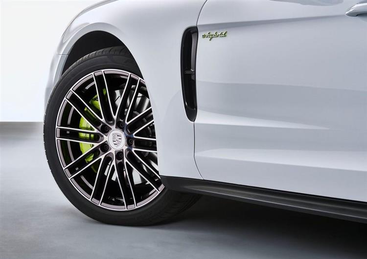 Baptisée Premium Platform Electric, la nouvelle architecture doit accueillir la version « zéro émission » de l’Audi Q5