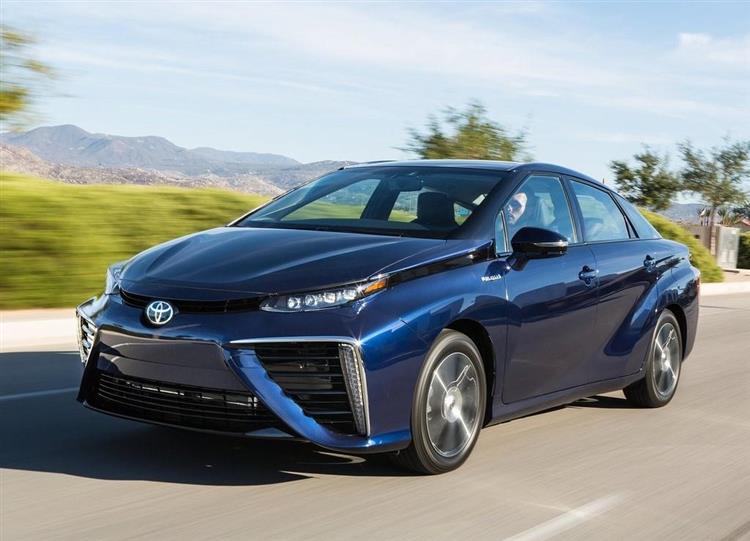 Second véhicule à hydrogène produit en série dans le monde, la berline Toyota Mirai accueillera une nouvelle pile à combustible en 2020