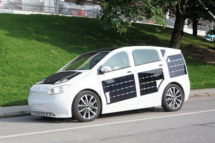 Dévoilée l’été dernier, le premier véhicule électrique de la start-up allemande Sono Motors a déjà recueilli plus de 3 000 précommandes