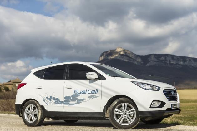 Le SUV Hyundai ix35 à hydrogène est un véhicule électrique doté d’une autonomie moyenne de 500 km
