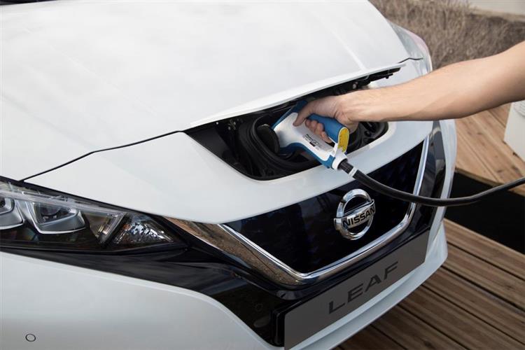 Condamné aux États-Unis pour des pertes de capacité de la batterie sur la première génération de LEAF, Nissan est à nouveau sur la sellette après le lancement de la seconde