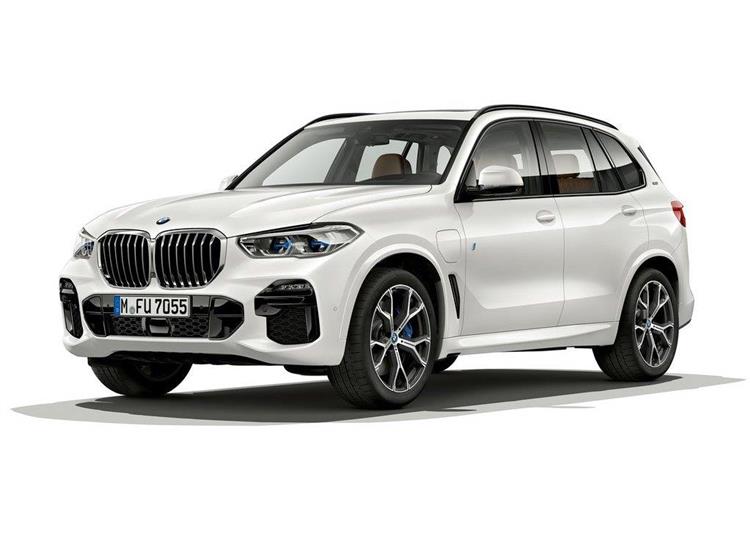 Premier modèle hybride rechargeable du constructeur lancé en 2015, le BMW X5 iPerformance s’offre une chaîne de traction optimisée