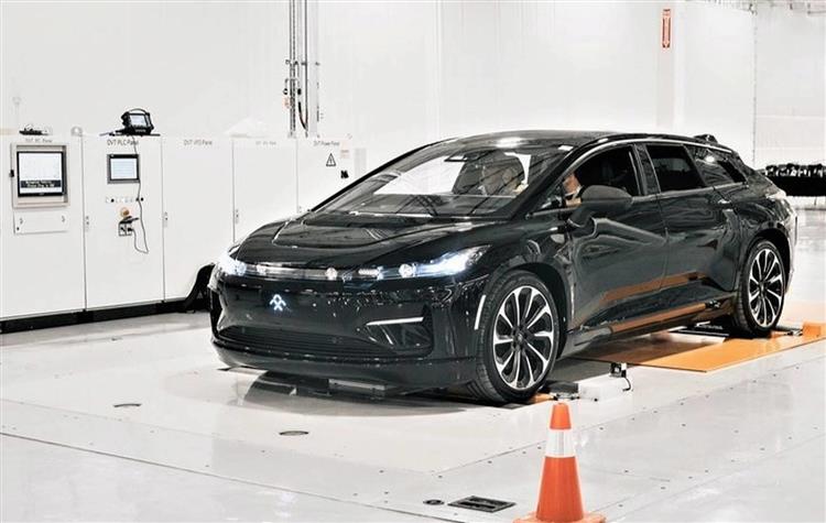 Premier modèle du jeune constructeur sino-américain, le SUV électrique baptisé FF91 sera livré à ses clients début 2019
