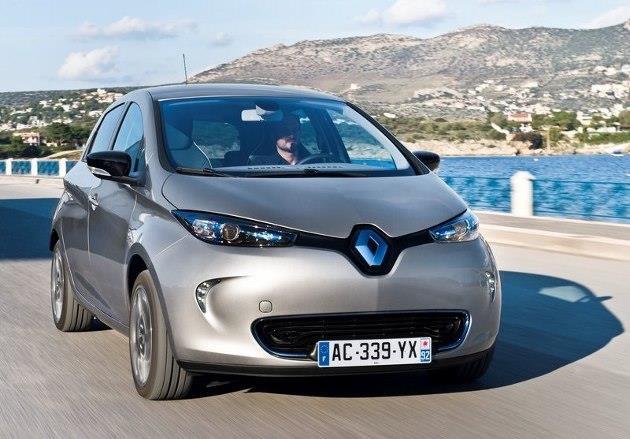 Renault ZOE, la citadine électrique de la marque au losange, intègre le système Z.E. Voice diffusant 3 types d’ambiance jusqu’à 30 km/h