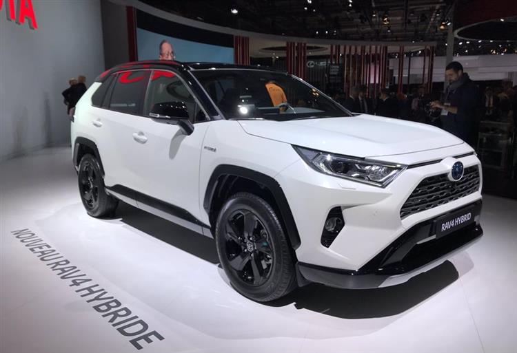 Exclusivement proposé avec une motorisation hybride, le nouveau Toyota RAV4 ne sera pas malussé en 2019