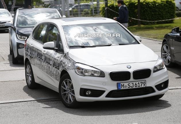 Après les versions essence et diesel, la BMW Série 2 Active Tourer deviendra le premier monospace compact hybride rechargeable de l’histoire