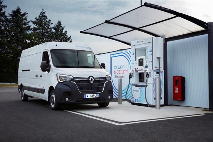 Pour doper l’autonomie de ses utilitaires électriques Kangoo et Master, Renault leur greffe une pile à combustible qui joue le rôle d’un prolongateur d’autonomie
