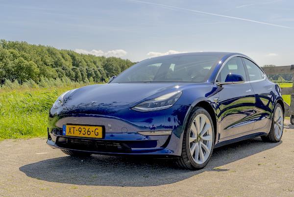 En novembre, la Tesla Model 3 s’est hissée en tête des ventes de voitures neuves aux Pays-Bas, devant les Volkswagen Polo et Renault Clio