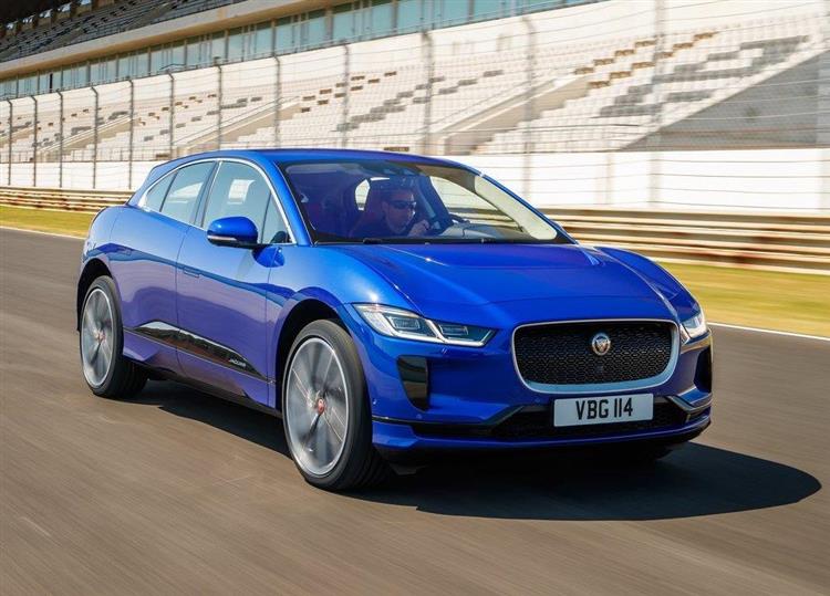 Faute de batteries, Jaguar suspend temporairement la production de son SUV électrique i-Pace