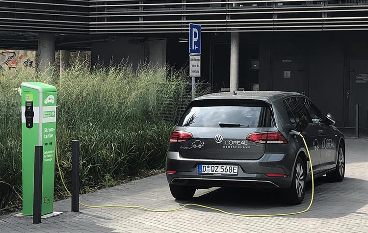 D’ici trois ans, l’ensemble du parc automobile de L’Oréal Allemagne sera remplacé par des modèles électriques et hybrides