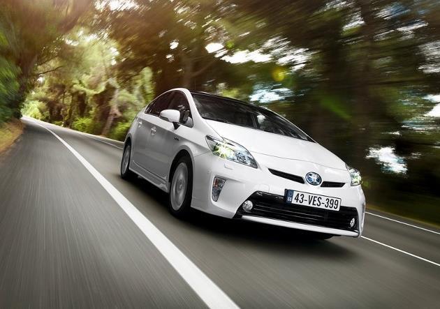 La prochaine génération de Toyota Prius consommera moins que l’actuelle et devrait bénéficier d’une autonomie accrue en mode électrique 