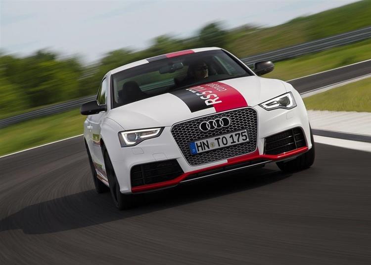 Audi RS5 TDI Concept : la sportive reçoit un turbocompresseur électrique favorisant les gains de puissance. Un équipement énergivore supplémentaire