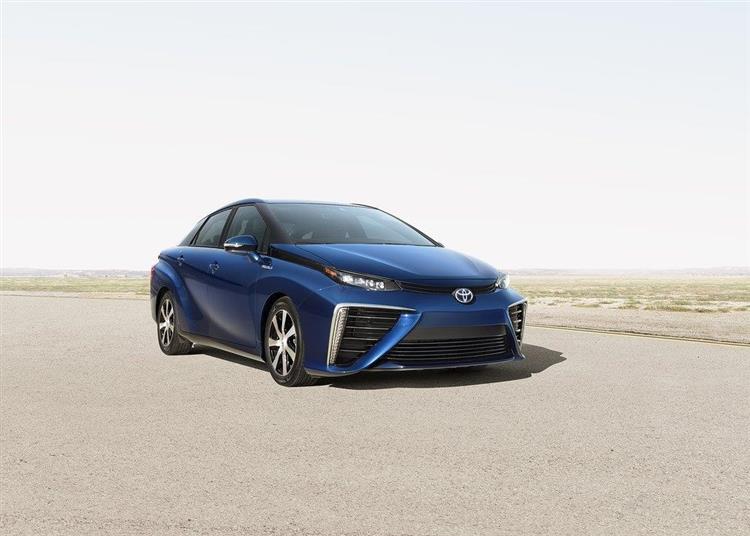Dépourvue de stations publiques de distribution d’hydrogène, la France ne sera pas concernée par la commercialisation de la Toyota FCV