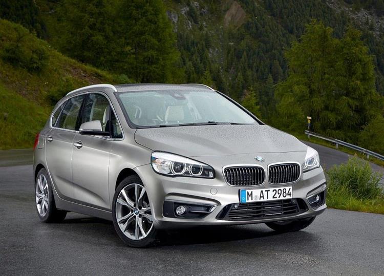 Lors du lancement de la BMW Série 2 Active Tourer, les représentants de la marque ont annoncé l’arrivée une version hybride rechargeable en 2015